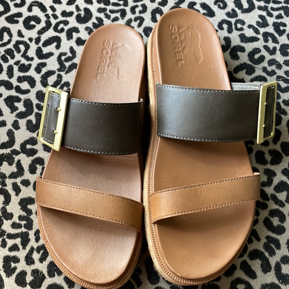 sorel sandal